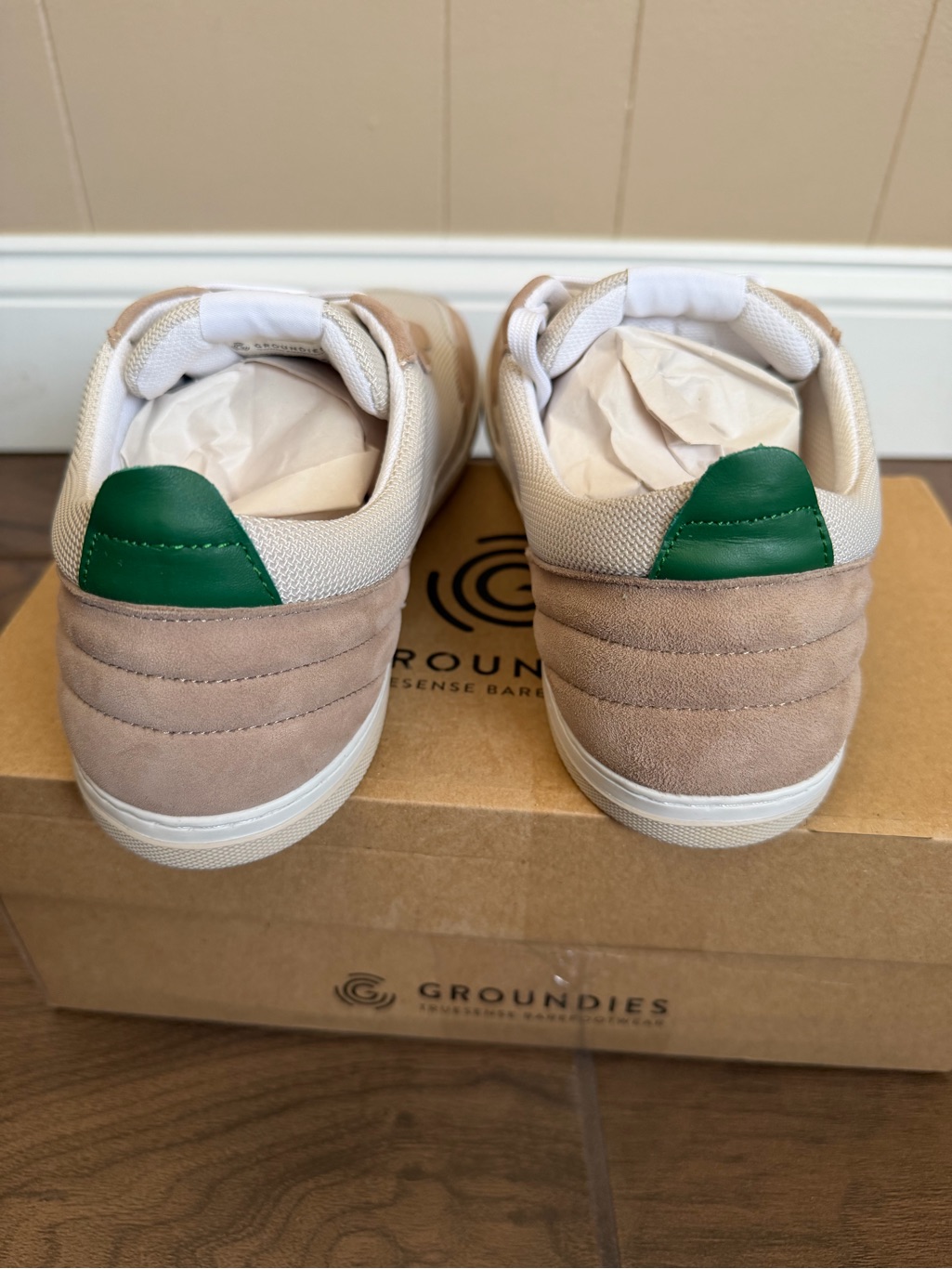 Groundies Women's Leather Sneakers In Light Beige With Green Accent Size Eu 42 — image 3 of 8